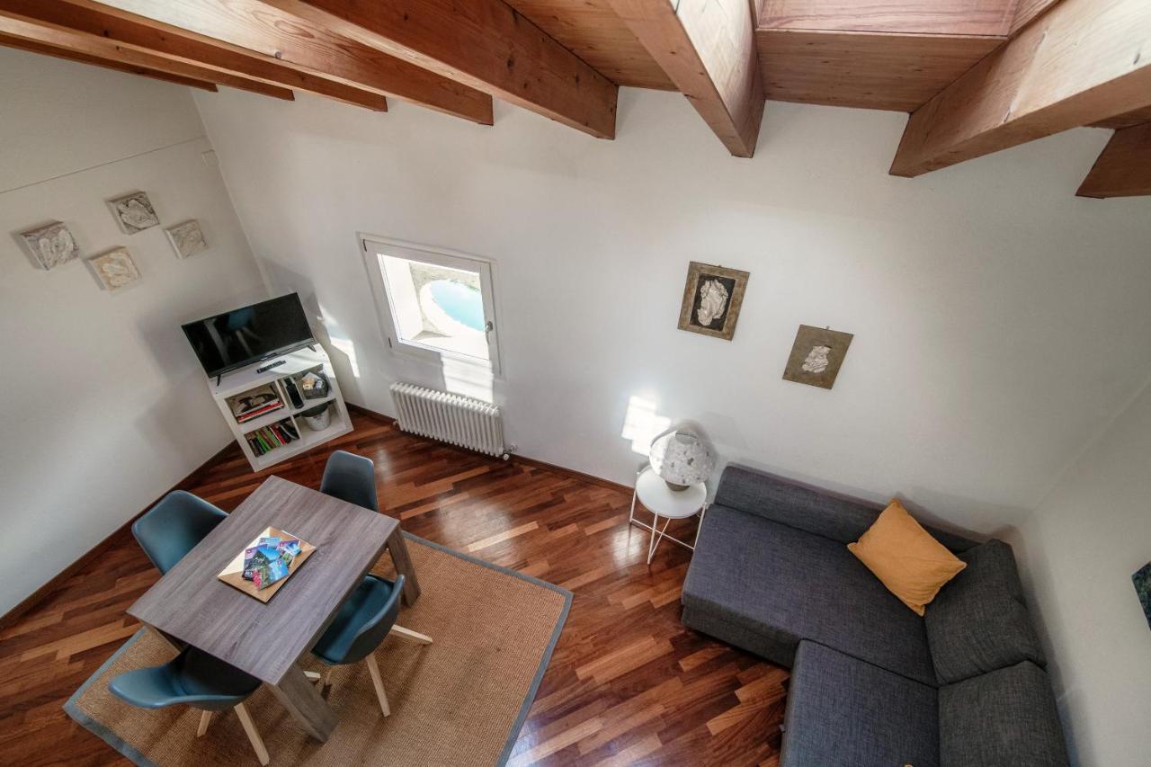 Sin4 Apartments By Quokka 360 - Overlooking The Lake - Fai Heritage In Моркоте Екстериор снимка